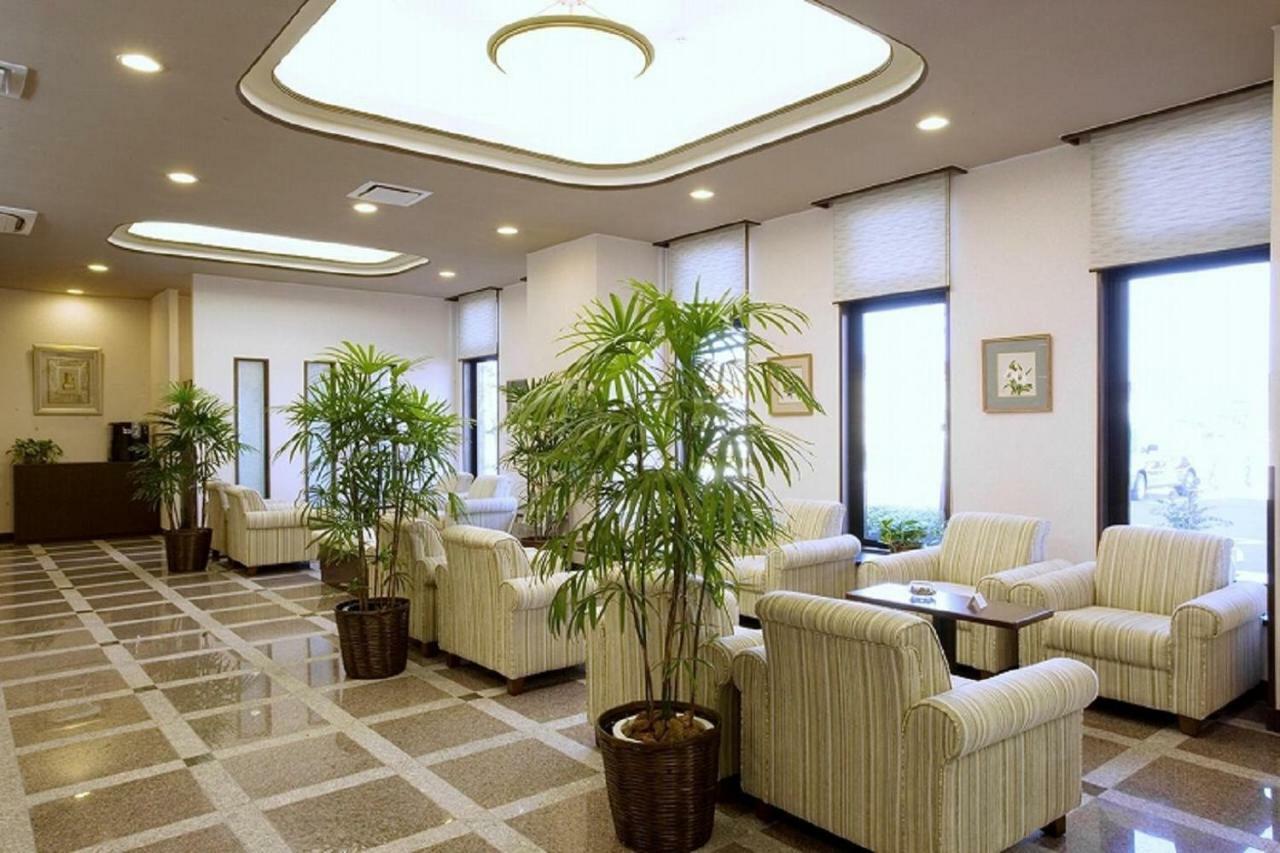 Hotel Route-Inn Mikawa Inter Hakusan Екстер'єр фото